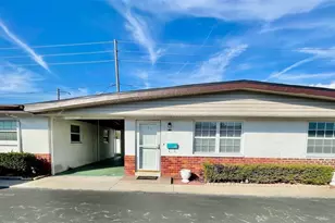 6165 58th Street N, Saint Petersburg, FL 33709 - Photo 1