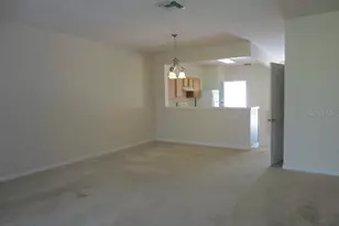 1038 Vista Cay Ct, Brandon, FL 33511 - Photo 5