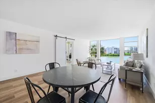 7400 Sun Island Dr S, South Pasadena, FL 33707 - Photo 23