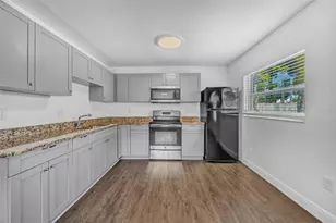 5114 N Mac Dill Ave, Tampa, FL 33614 - Photo 9