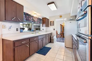 1664 Whitewood Dr, Clearwater, FL 33756 - Photo 11