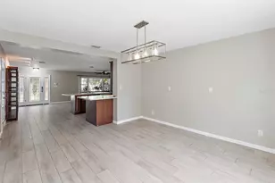 5080 Oaklawn Ln, Saint Petersburg, FL 33708 - Photo 23