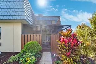 9386 Tradewinds Ave, Seminole, FL 33776 - Photo 3