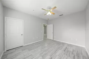 18001 Richmond Pl Dr, Tampa, FL 33647 - Photo 23