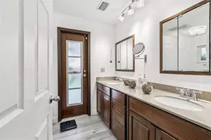 2901 67th Ave S, Saint Petersburg, FL 33712 - Photo 33