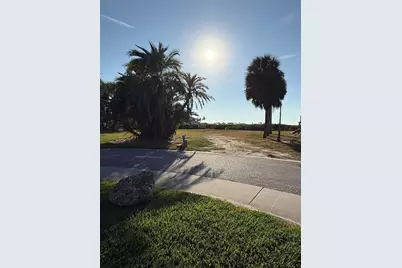 5523 2nd Avenue Circle W, Palmetto, FL 34221 - Photo 7