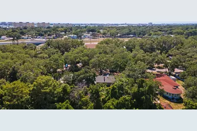 4939 Woodland Drive, Saint Petersburg, FL 33708 - Photo 45