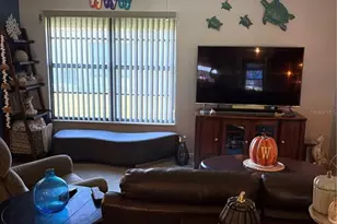8804 40th Ln N, Pinellas Park, FL 33782 - Photo 15