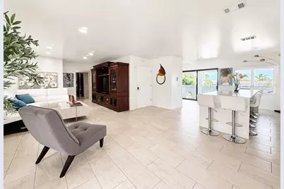 2710 Hibiscus Drive W, Belleair Beach, FL 33786 - Photo 9