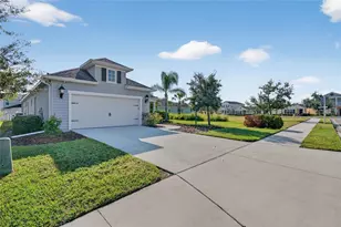 10915 Blue Magnolia Ln, Parrish, FL 34219 - Photo 3