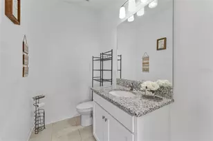 2876 Misty Marble Dr, Zephyrhills, FL 33540 - Photo 19