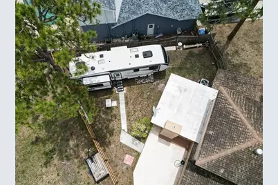 771 Murphy Avenue N, Saint Petersburg, FL 33703 - Photo 35