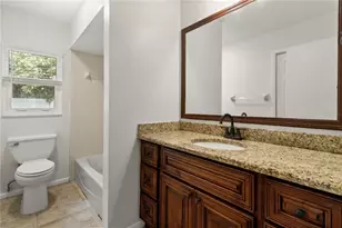 7021 Blossom Ave, Tampa, FL 33614 - Photo 23