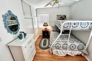 7598 14th St N, Saint Petersburg, FL 33702 - Photo 17