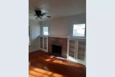 1182 8th Street N, Saint Petersburg, FL 33701 - Photo 3