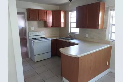 1182 8th Street N, Saint Petersburg, FL 33701 - Photo 15
