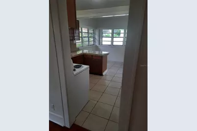 1182 8th Street N, Saint Petersburg, FL 33701 - Photo 7