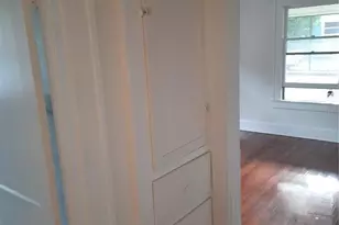 1182 8th St N, Saint Petersburg, FL 33701 - Photo 5