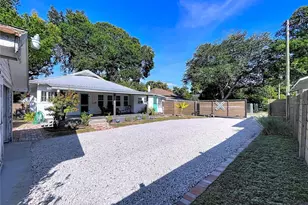 901 W Baker St, Plant City, FL 33563 - Photo 25