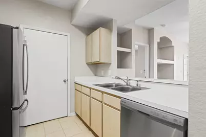 8513 Lucuya Way #209, Temple Terrace, FL 33637 - Photo 11