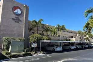 7540 Bay Island Dr S, South Pasadena, FL 33707 - Photo 3