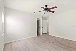 7021 Blossom Ave, Tampa, FL 33614 - Photo 13