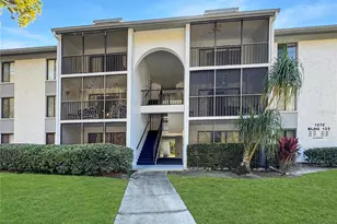 1372 Pine Ridge Cir E, Tarpon Springs, FL 34688 - Photo 1