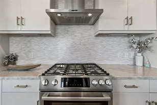 199 Dali Blvd, Saint Petersburg, FL 33701 - Photo 17