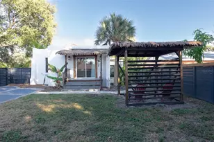 2227 29th St S, Saint Petersburg, FL 33712 - Photo 33