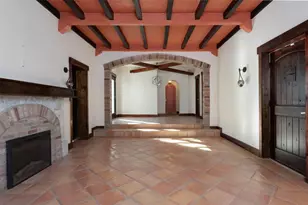 2227 29th St S, Saint Petersburg, FL 33712 - Photo 5