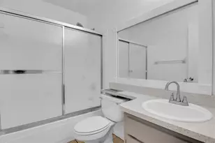 39132 County Road 54, Zephyrhills, FL 33542 - Photo 15