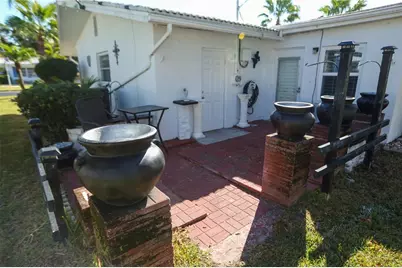 9128 142nd Street, Seminole, FL 33776 - Photo 27