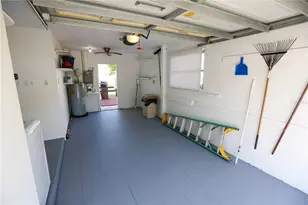 9128 142nd St, Seminole, FL 33776 - Photo 29