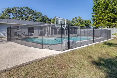 15401 Woodcastle Place, Tampa, FL 33613 - Photo 37