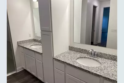 10064 Dolphin Gull Circle, Thonotosassa, FL 33592 - Photo 11