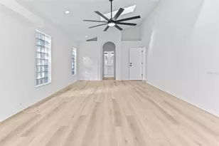 1734 Powder Ridge Dr, Valrico, FL 33594 - Photo 13