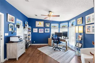 624 Mt Piney Ave NE, Saint Petersburg, FL 33702 - Photo 13