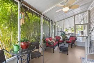 624 Mt Piney Ave NE, Saint Petersburg, FL 33702 - Photo 23