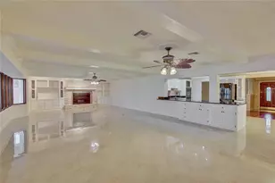 31 Freshwater Dr, Palm Harbor, FL 34684 - Photo 21