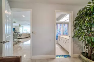 206 Poinciana Ln, Largo, FL 33770 - Photo 35