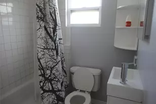 2735 41st Ave N, Saint Petersburg, FL 33714 - Photo 21