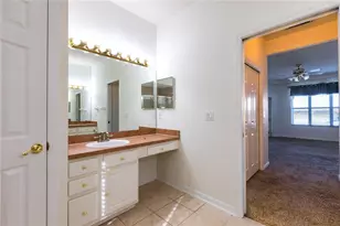 7209 Colonial Lake Dr, Riverview, FL 33578 - Photo 21