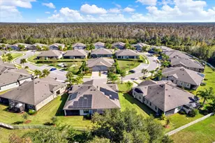 19323 Hawk Vly Dr, Tampa, FL 33647 - Photo 31