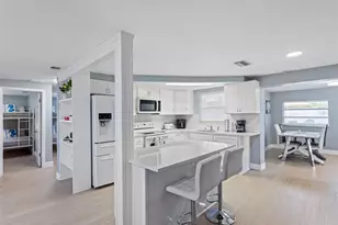 1036 Viking Dr, Holiday, FL 34691 - Photo 5