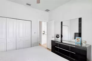 306 E Clay Ave, Brandon, FL 33510 - Photo 15