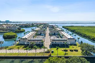 8815 Bay Pointe Dr, Tampa, FL 33615 - Photo 3