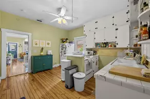 1304 E 32nd Ave, Tampa, FL 33603 - Photo 9