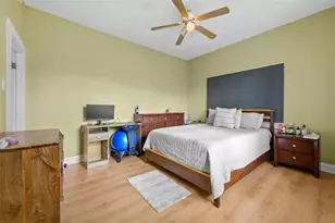 1304 E 32nd Ave, Tampa, FL 33603 - Photo 17