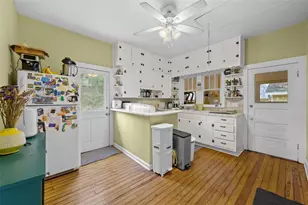 1304 E 32nd Ave, Tampa, FL 33603 - Photo 7