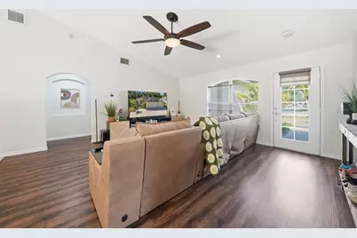 4688 72nd Court E, Bradenton, FL 34203 - Photo 5